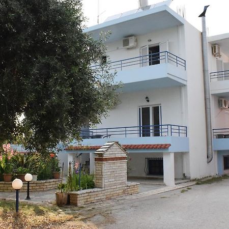 Lydia Rooms & Studios Preveza Exterior foto