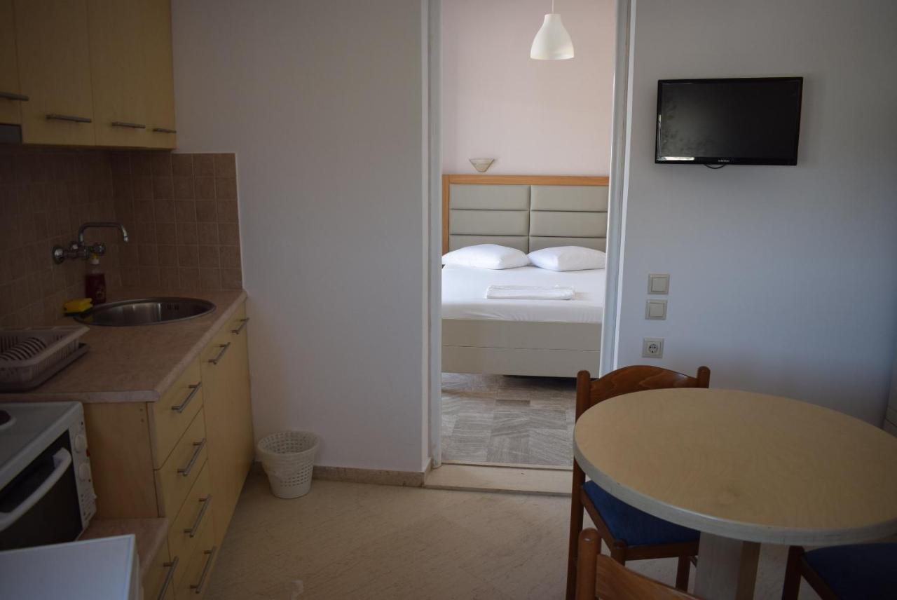 Lydia Rooms & Studios Preveza Exterior foto